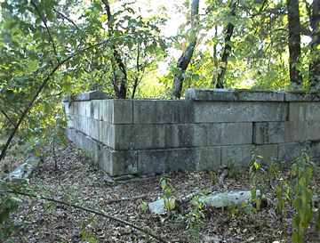 Jarrett / Jarratt Family Cemetery photo