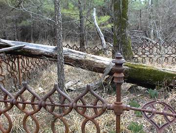 Unnamed Cemetery #6 (possibly Roe family) photo